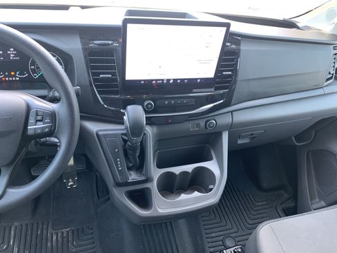 Used 2023 Ford Transit 350 XLT RWD image 29