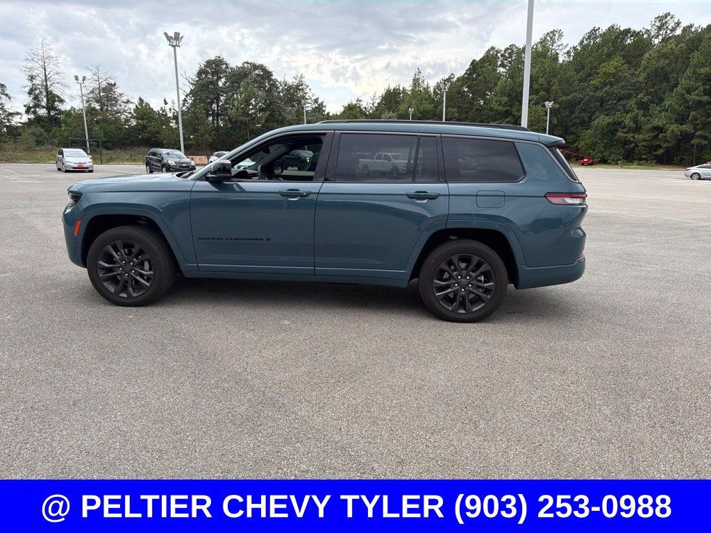 Used 2026 Jeep Grand Cherokee L Limited AWD/4WD image 10