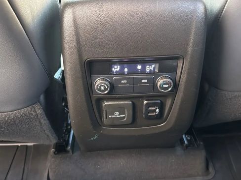 Used 2018 Buick Enclave Essence w/ Trailering Package image 30