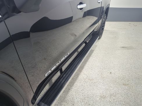 Used 2021 GMC Sierra 1500 Denali w/ Denali Ultimate Package image 10