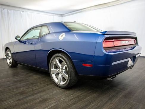 Used 2009 Dodge Challenger R/T image 27