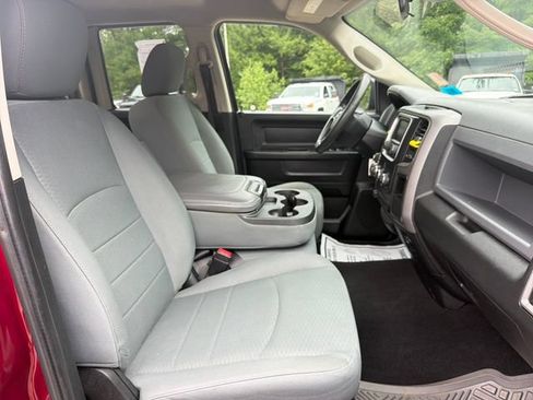 Used 2018 RAM 1500 Express w/ Express Value Package AWD/4WD image 26