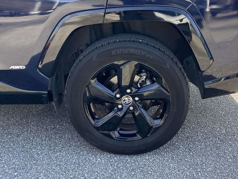 Used 2020 Toyota RAV4 XSE image 8