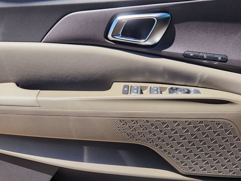 New 2026 Kia Carnival EX FWD image 20