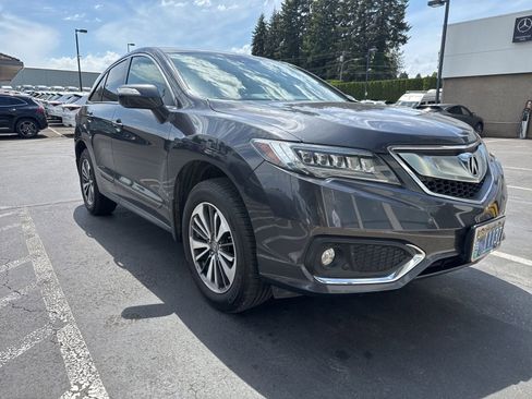 Used 2016 Acura RDX AWD w/ Advance Package image 3