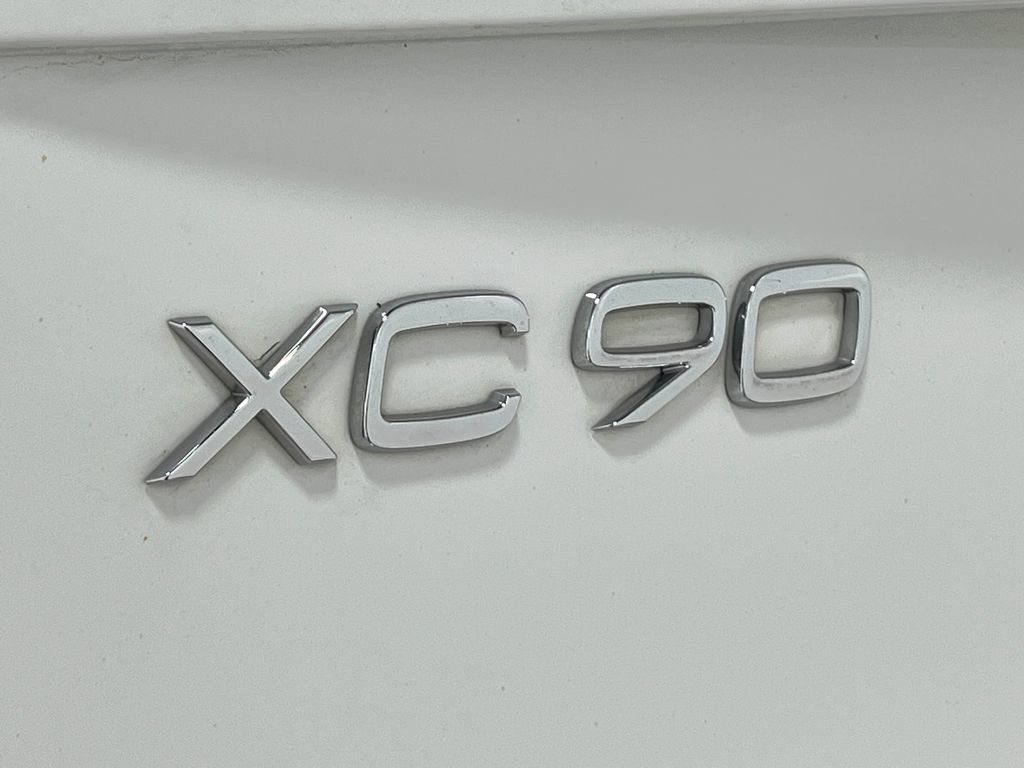 Used 2020 Volvo XC90 T6 Momentum AWD/4WD image 45