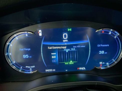 Used 2019 Cadillac Escalade ESV Luxury image 17