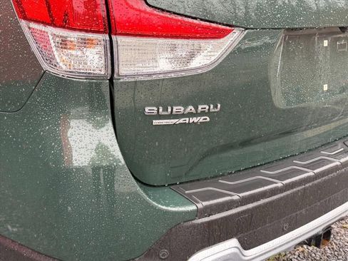 Used 2023 Subaru Forester Touring image 10