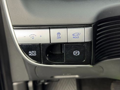 Used 2024 Hyundai Ioniq 5 SEL image 16