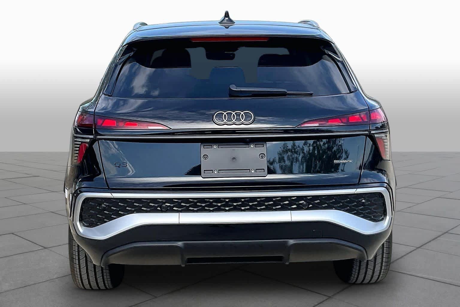 Used 2026 Audi Q3 quattro 2.0T AWD/4WD image 5