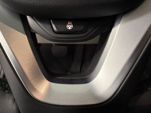 Used 2023 BMW 330i Sedan w/ Premium Package image 25