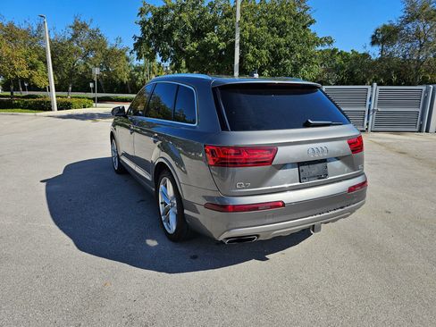 Used 2017 Audi Q7 3.0T Prestige image 8