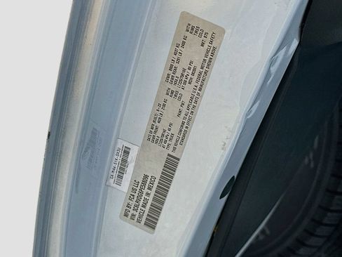 Used 2023 RAM ProMaster 2500 FWD image 24