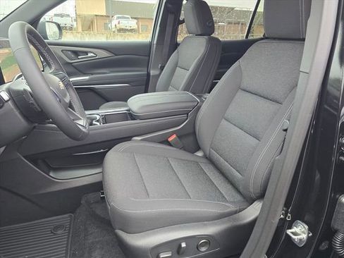 New 2026 Chevrolet Traverse LT w/ Driver Confidence Package image 21