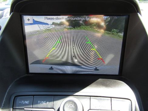 Used 2019 Ford Escape SE AWD/4WD image 13