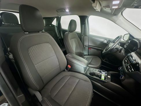 Used 2024 Ford Escape Active image 30