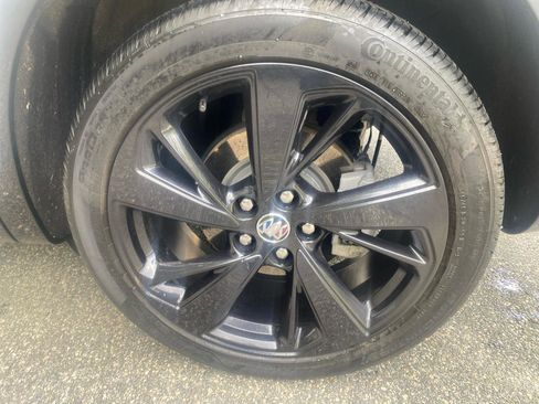 Used 2023 Buick Envision Essence w/ Sport Touring Package AWD/4WD image 42
