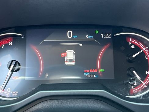 Used 2023 Toyota RAV4 XLE w/ Convenience Package image 16