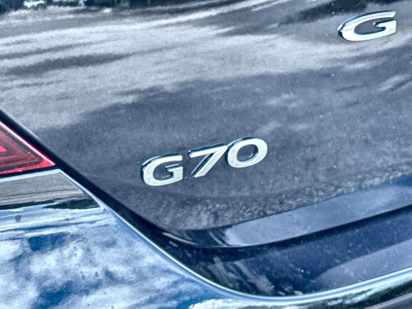 Used 2023 Genesis G70 2.0T RWD image 10