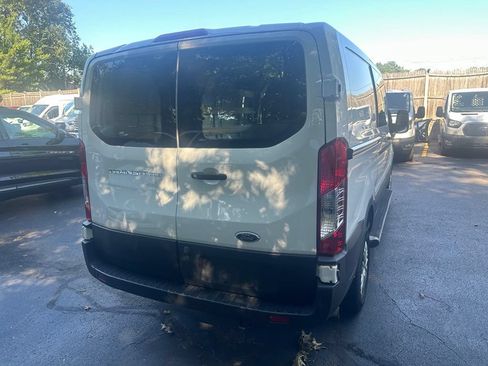 Used 2025 Ford Transit 250 Low Roof w/ Exterior Upgrade Package RWD image 5