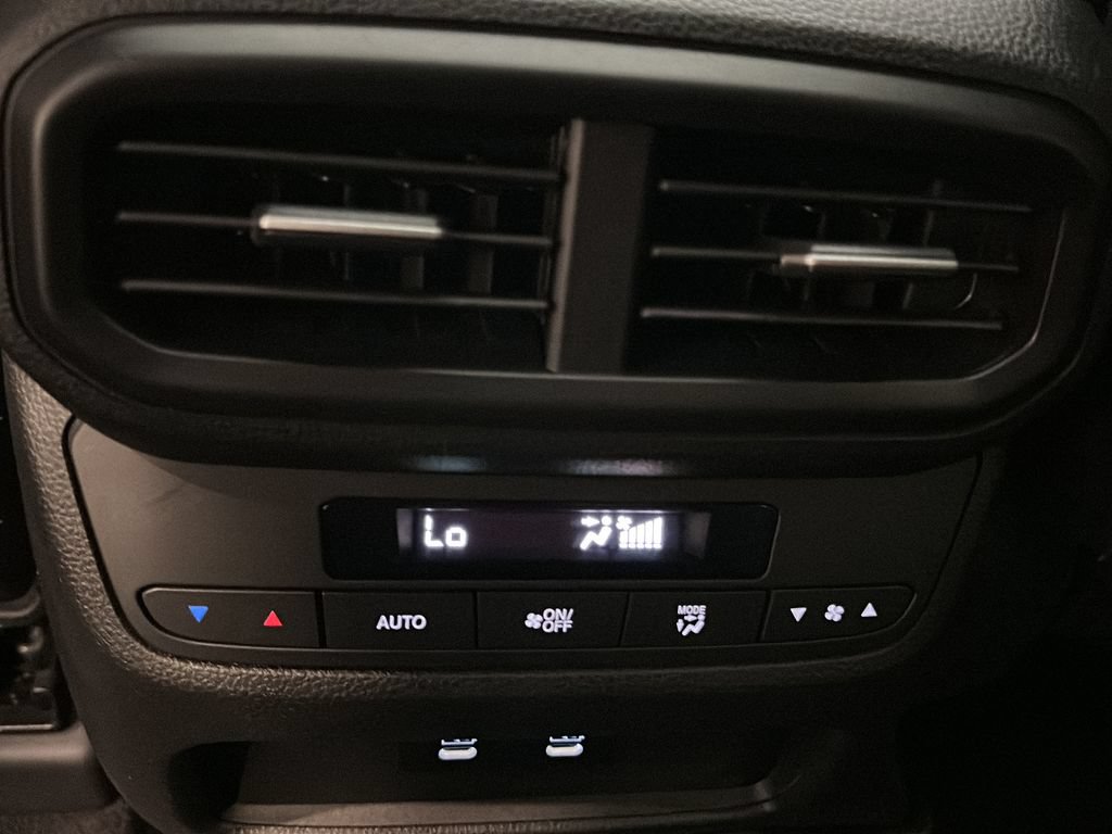 New 2026 Honda Pilot Touring image 27
