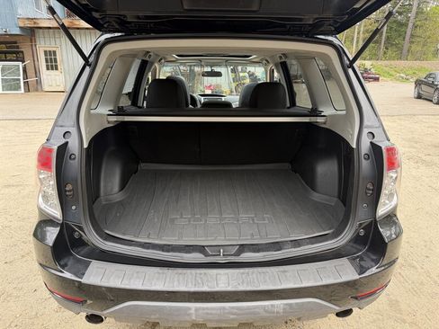 Used 2011 Subaru Forester 2.5XT Touring AWD/4WD image 17