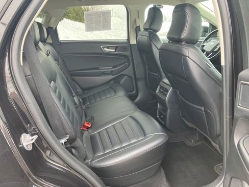 Used 2024 Ford Edge SEL image 19