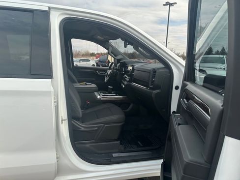 Used 2023 GMC Sierra 1500 Elevation image 27