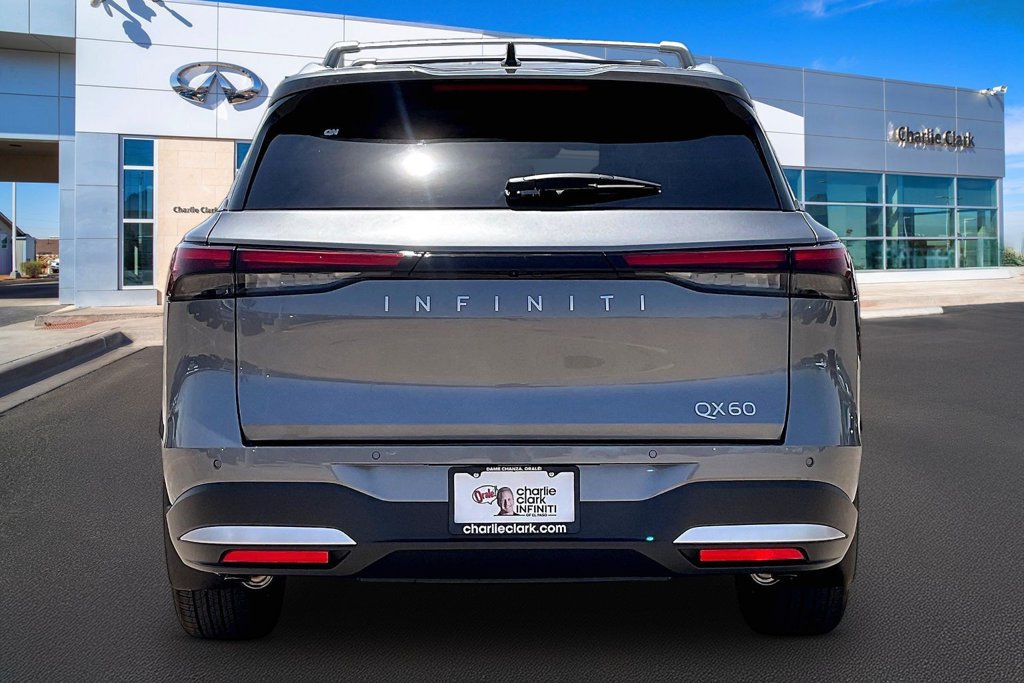 New 2027 INFINITI QX60 Luxe w/ Family Package FWD image 4