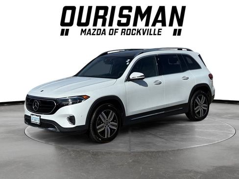 Used 2023 Mercedes-Benz EQB 300 4MATIC image 2