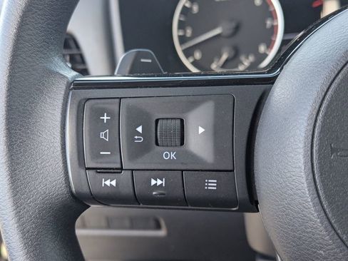 Used 2021 Nissan Rogue SV AWD/4WD image 20