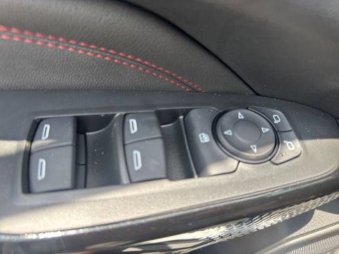 New 2026 Chevrolet Trax RS w/ Sunroof Package FWD image 17