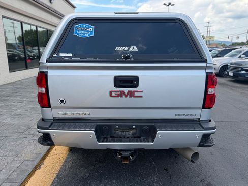 Used 2018 GMC Sierra 3500 Denali w/ Duramax Plus Package AWD/4WD image 8