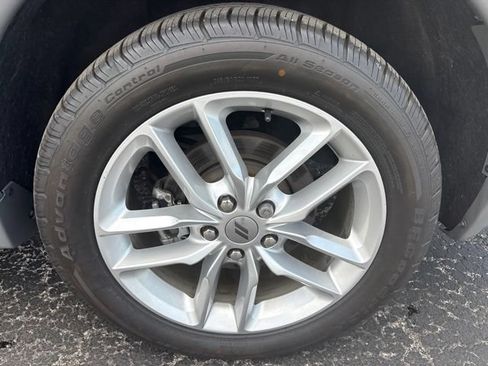 Used 2022 Dodge Durango GT AWD/4WD image 27