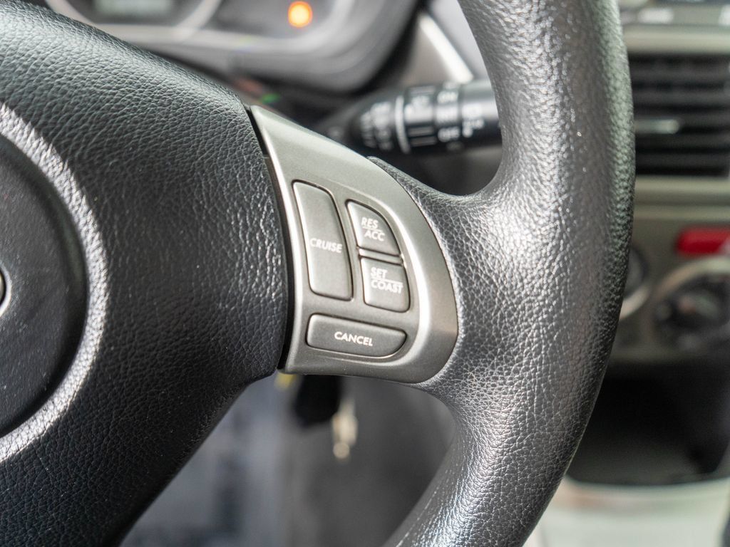 Used 2010 Subaru Impreza 2.5i AWD/4WD image 15