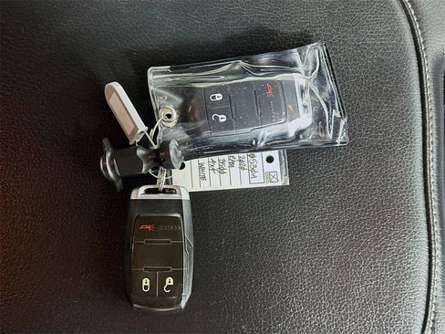 Used 2020 RAM 3500 Tradesman image 35