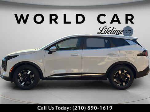 New 2026 Kia Sportage LX image 12