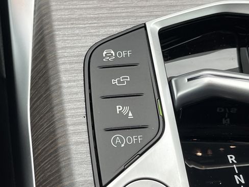 New 2026 BMW 430i 430i w/ M Sport Package image 10