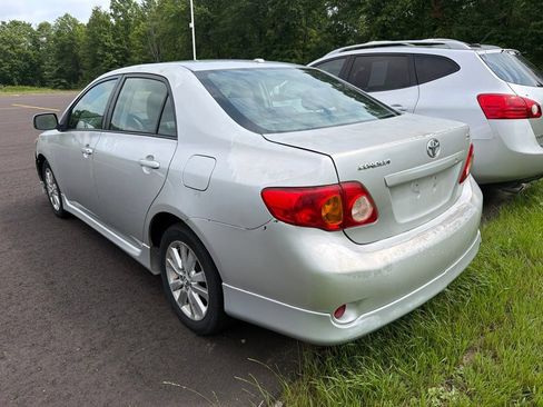 Used 2009 Toyota Corolla S FWD image 4