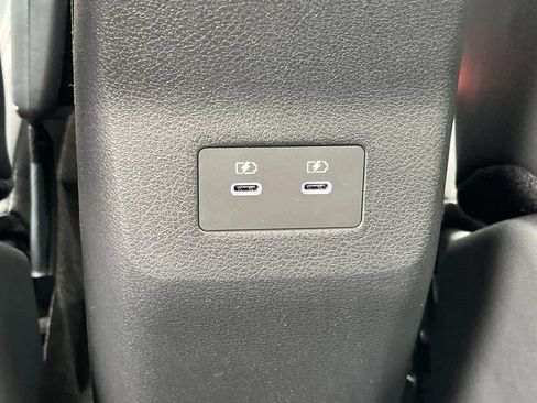 New 2026 Nissan Kicks SR w/ Cold Weather Package AWD/4WD image 16