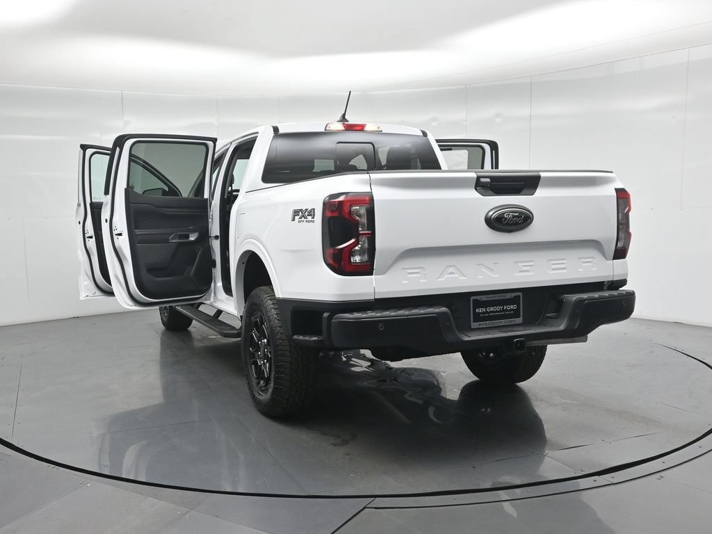 New 2026 Ford Ranger Lariat w/ FX4 Off-Road Package AWD/4WD image 31