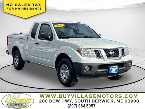 Used 2017 Nissan Frontier S image 1