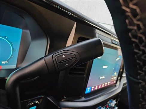 New 2026 Ford F250 Lariat w/ Chrome Package image 14