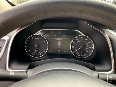 Used 2017 Nissan Murano S image 24