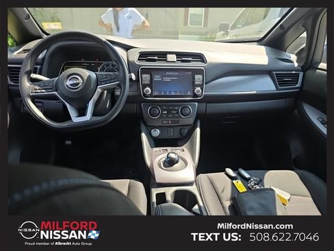 Certified 2024 Nissan Leaf S FWD image 8