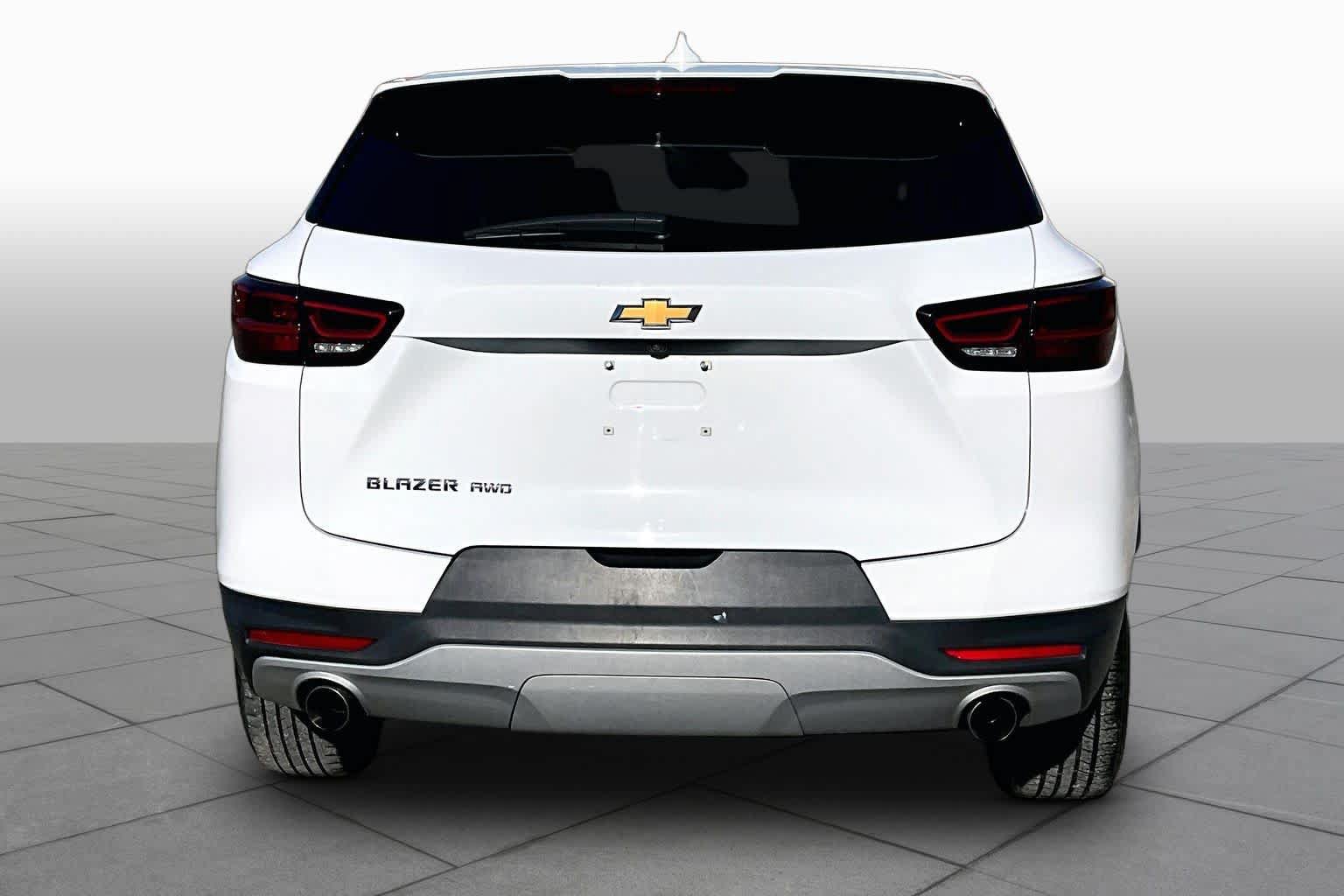 Used 2025 Chevrolet Blazer LT AWD/4WD image 5