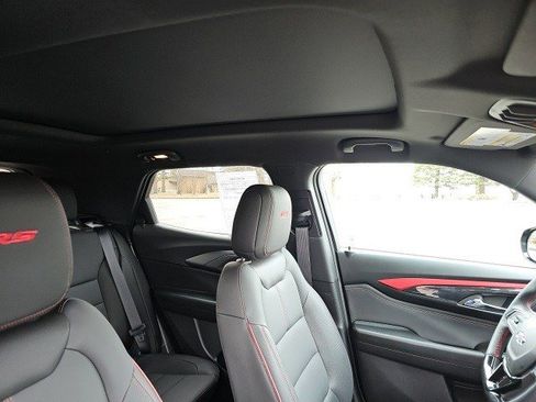 Used 2026 Chevrolet TrailBlazer RS w/ Convenience Package image 13