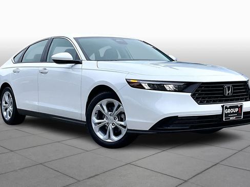 New 2026 Honda Accord LX image 2