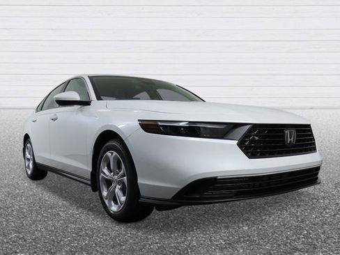 New 2026 Honda Accord LX image 7