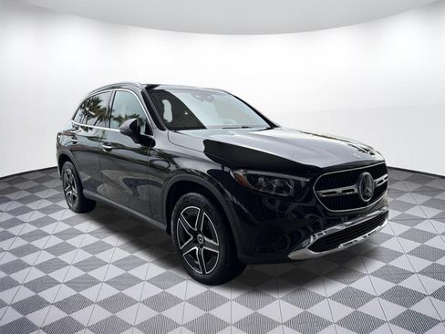Certified 2026 Mercedes-Benz GLC 300 image 7